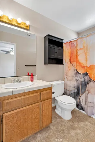 15185 Orange, Hesperia, California 92345