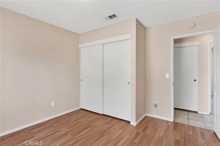 15185 Orange, Hesperia, California 92345