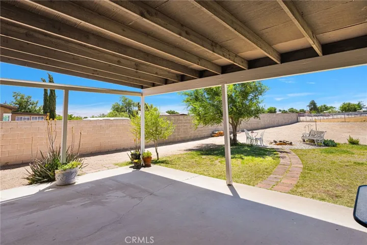 15185 Orange, Hesperia, California 92345