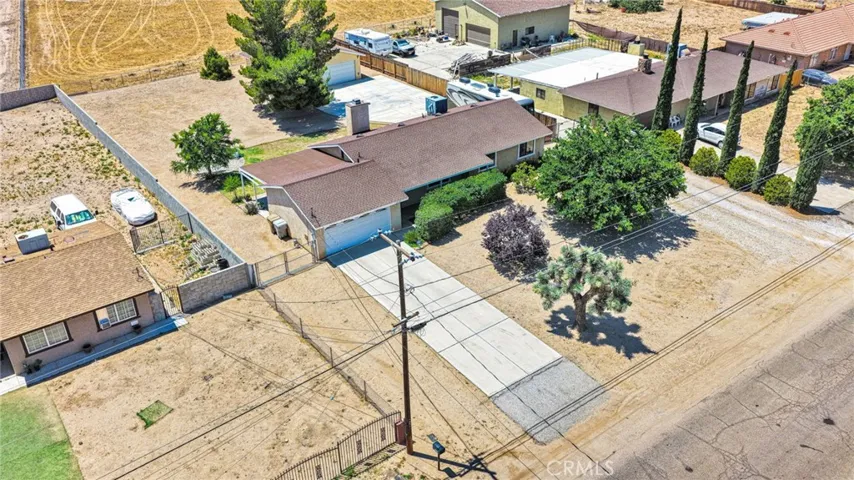 15185 Orange, Hesperia, California 92345