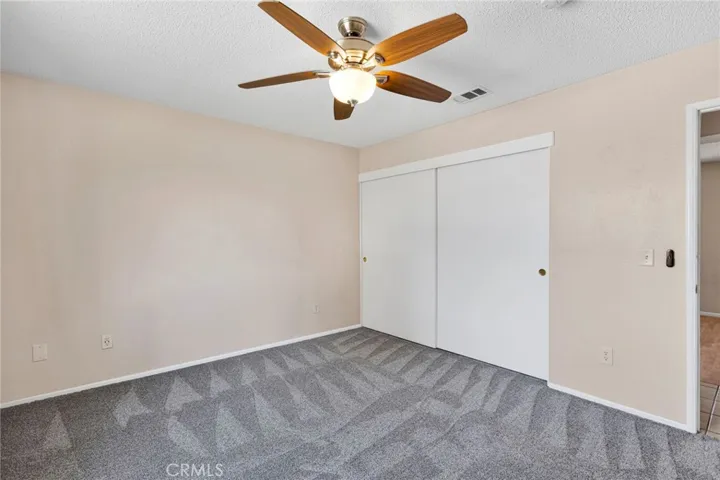 15185 Orange, Hesperia, California 92345