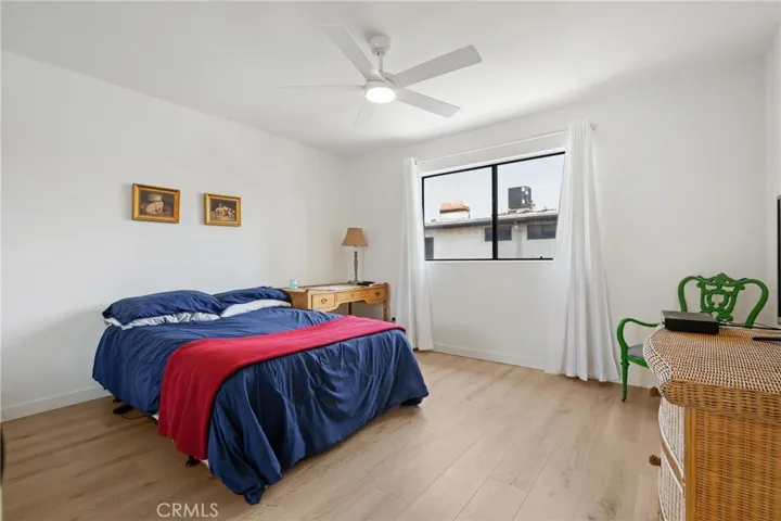 20737 Roscoe Boulevard 703, Winnetka, California 91306