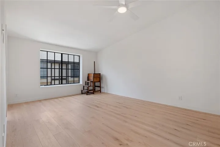 20737 Roscoe Boulevard 703, Winnetka, California 91306