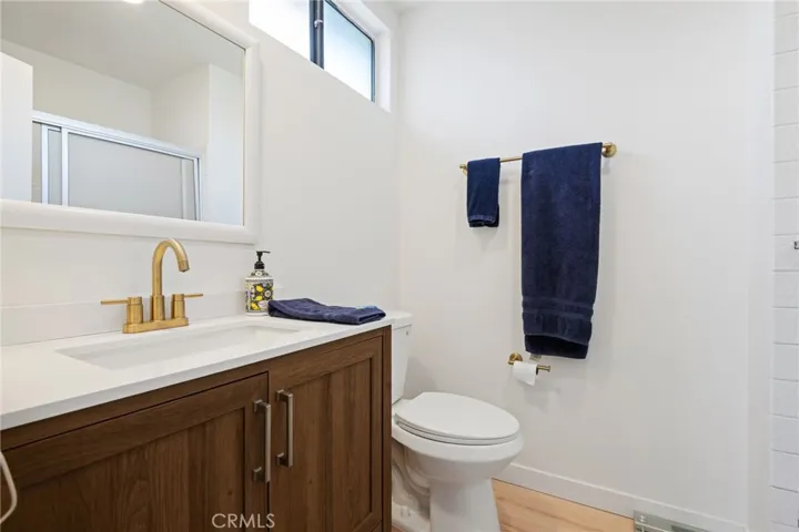 20737 Roscoe Boulevard 703, Winnetka, California 91306
