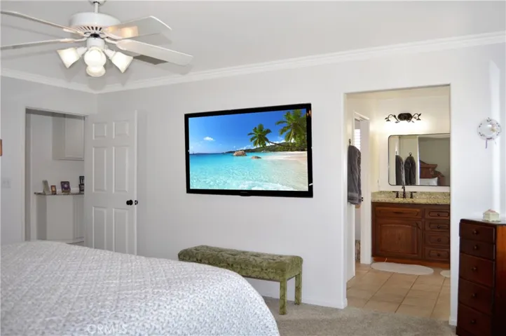 Heading out to the bedrooms across the hall (screen simulated)