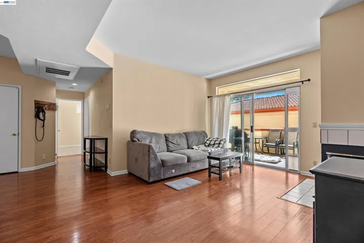 7145 Dublin Meadows St D, Dublin, California 94568