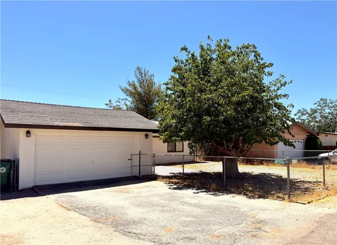 7085 Tamarisk, Yucca Valley, California 92284
