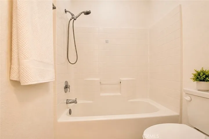 18376 Main, Hesperia, California 92345