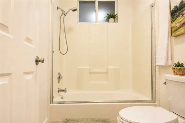 18376 Main, Hesperia, California 92345