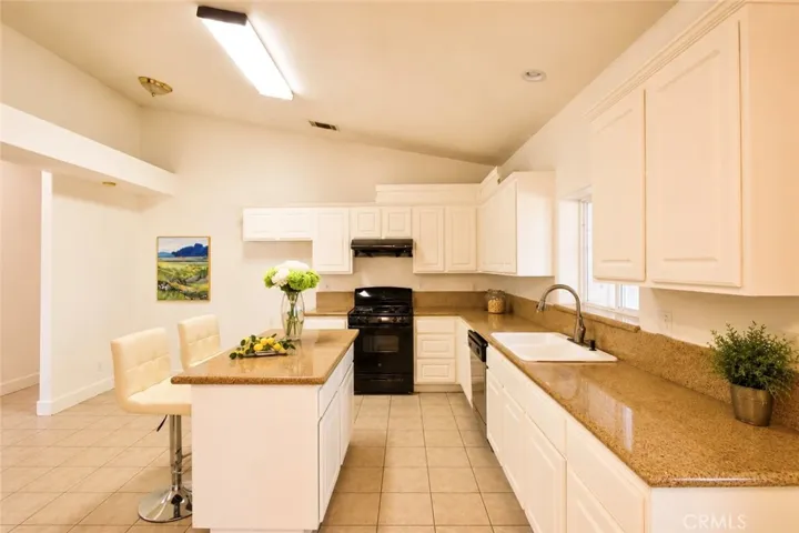 18376 Main, Hesperia, California 92345
