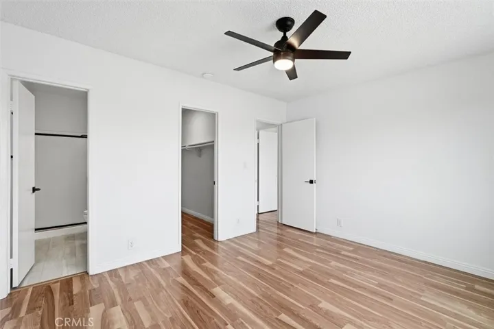 Primary en-suite with walk-in closet
