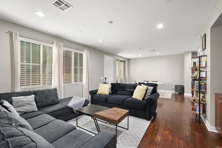 7508 Eagle Drive, Santee, California 92071