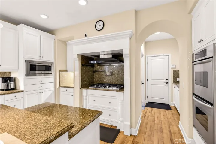 540 E Viewcrest Drive, Azusa, California 91702