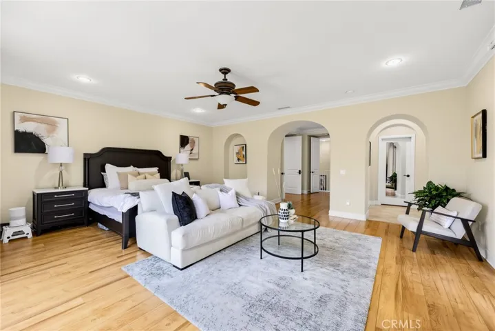 540 E Viewcrest Drive, Azusa, California 91702
