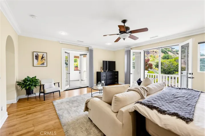 540 E Viewcrest Drive, Azusa, California 91702