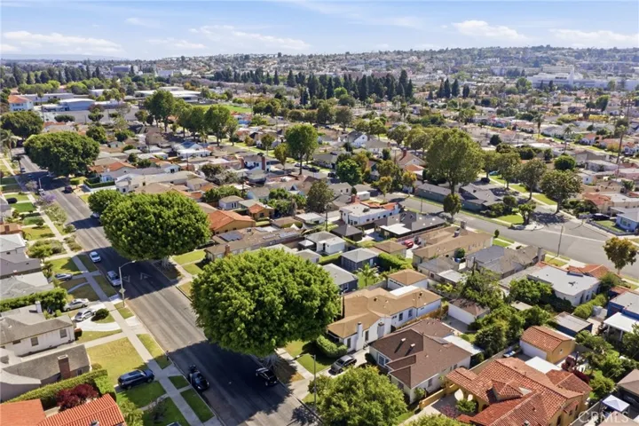 3921 Westside Avenue, Los Angeles, California 90008