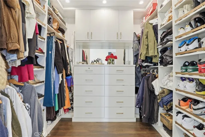 3921 Westside Avenue, Los Angeles, California 90008
