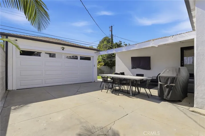 3921 Westside Avenue, Los Angeles, California 90008