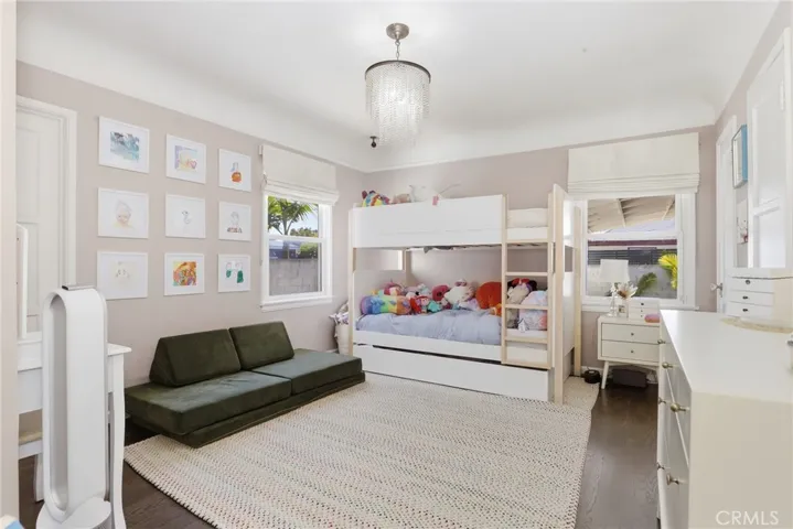 3921 Westside Avenue, Los Angeles, California 90008