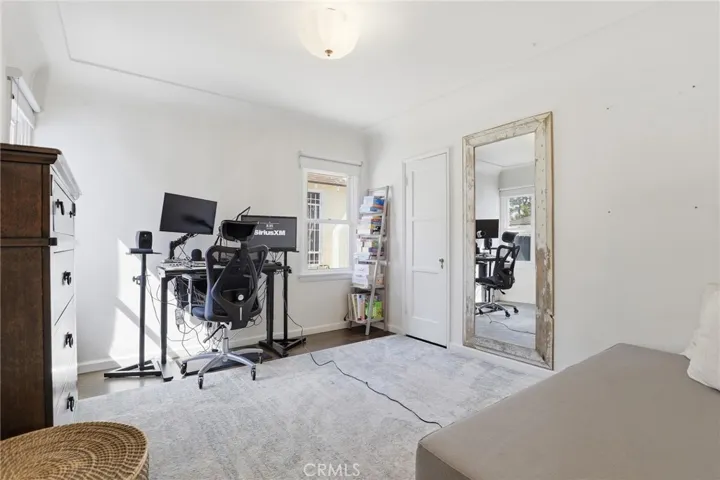 3921 Westside Avenue, Los Angeles, California 90008