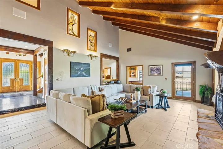 32944 Agua Dulce Canyon, Agua Dulce, California 91390
