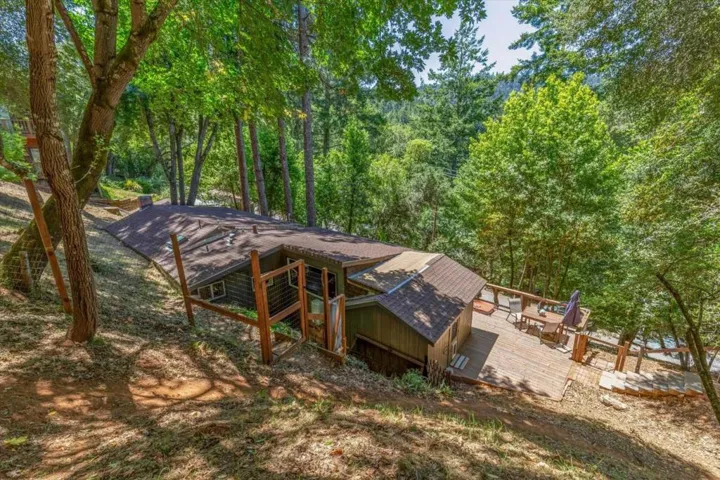 21477 Old Mine Road, Los Gatos, California 95033