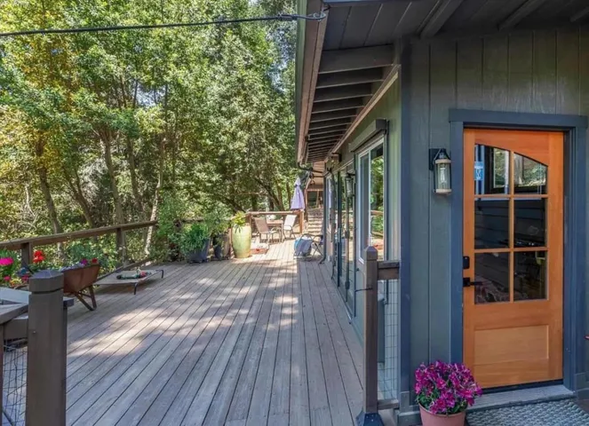 21477 Old Mine Road, Los Gatos, California 95033