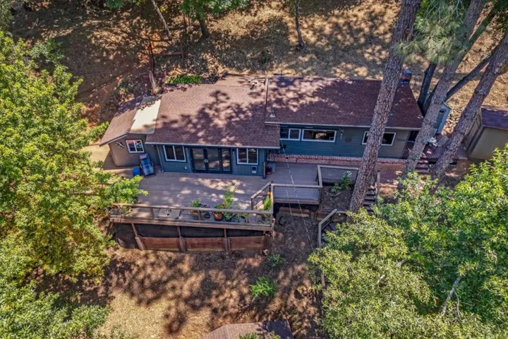 21477 Old Mine Road, Los Gatos, California 95033