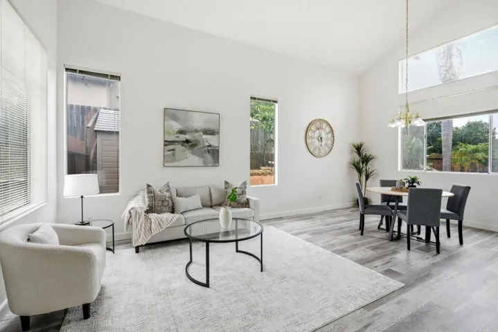 1183 Caminito Amarillo, San Marcos, California 92069