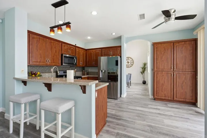 1183 Caminito Amarillo, San Marcos, California 92069