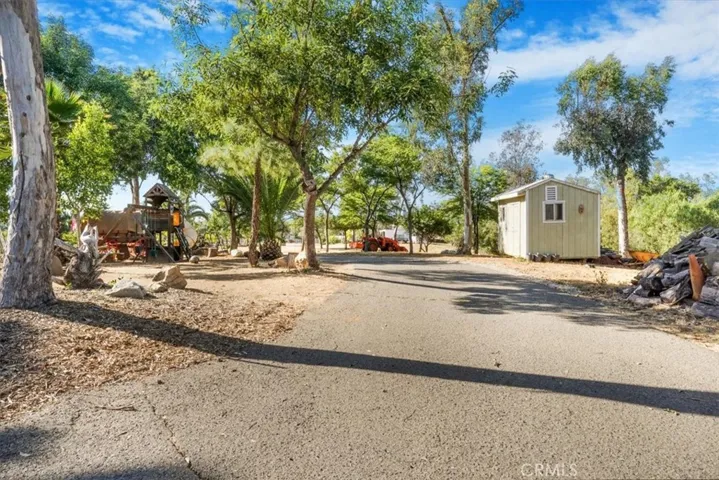 15421 Shelton Drive, Perris, California 92570
