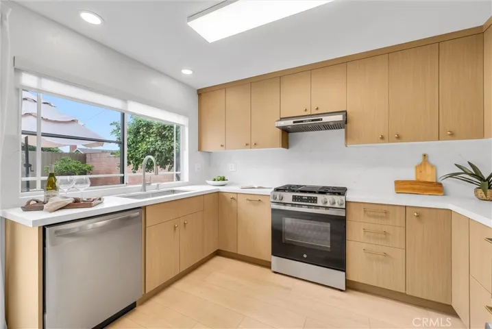 4940 E Budlong Street, Anaheim Hills, California 92807