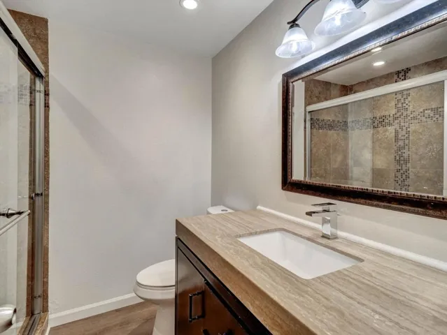 22-15687 Pal Drive 73-22