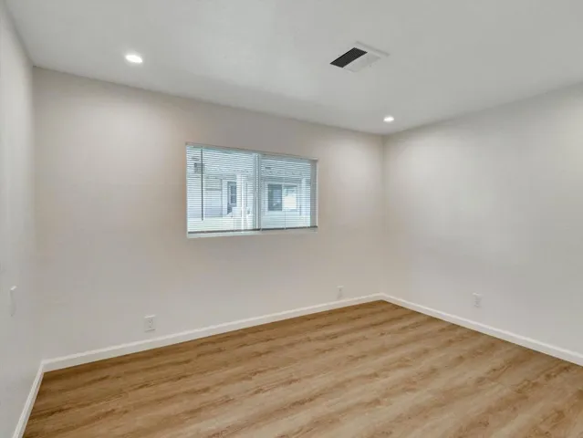 19-15687 Pal Drive 73-19