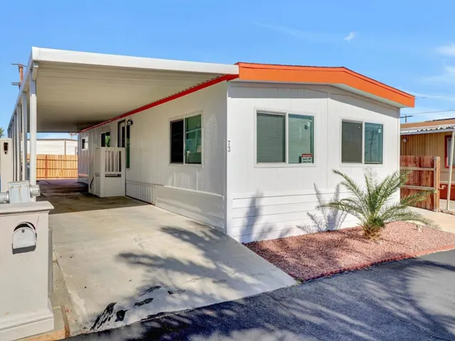 02-15687 Pal Drive 73-2