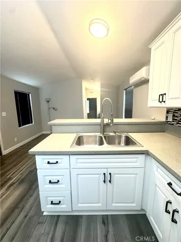 400 E Arbor Street E 502, Long Beach, California 90805