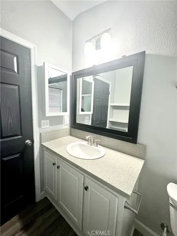 400 E Arbor Street E 502, Long Beach, California 90805