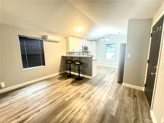 400 E Arbor Street E 502, Long Beach, California 90805