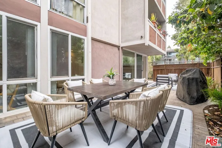 6505 Green Valley Circle 103, Culver City, California 90230