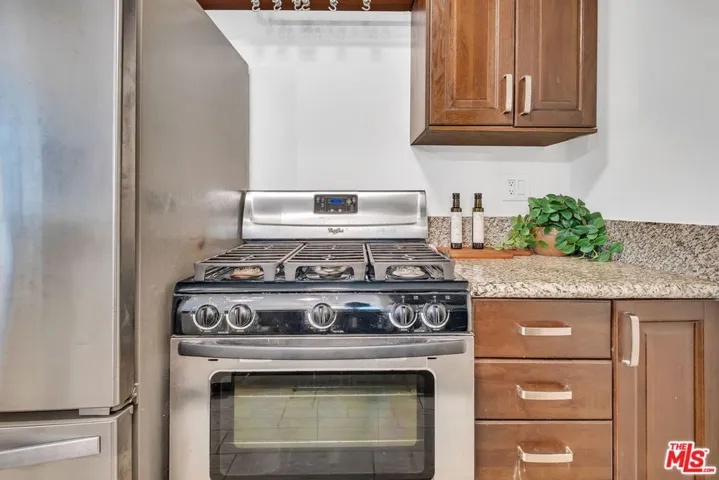 6505 Green Valley Circle 103, Culver City, California 90230