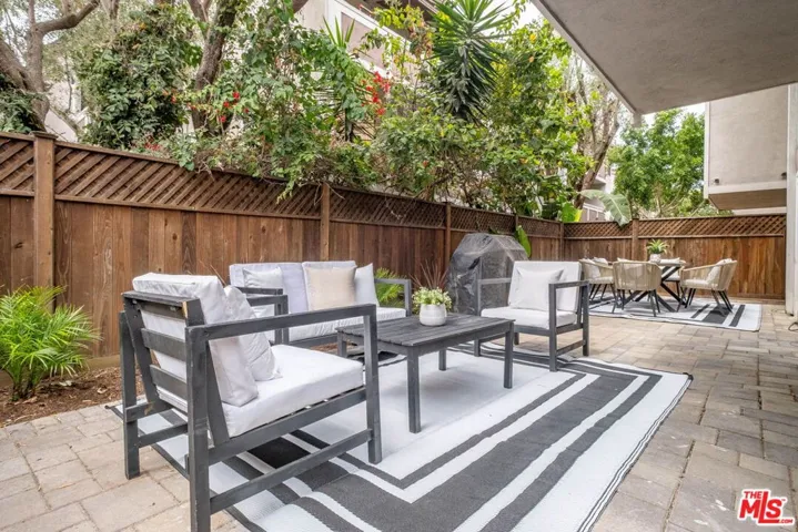 6505 Green Valley Circle 103, Culver City, California 90230
