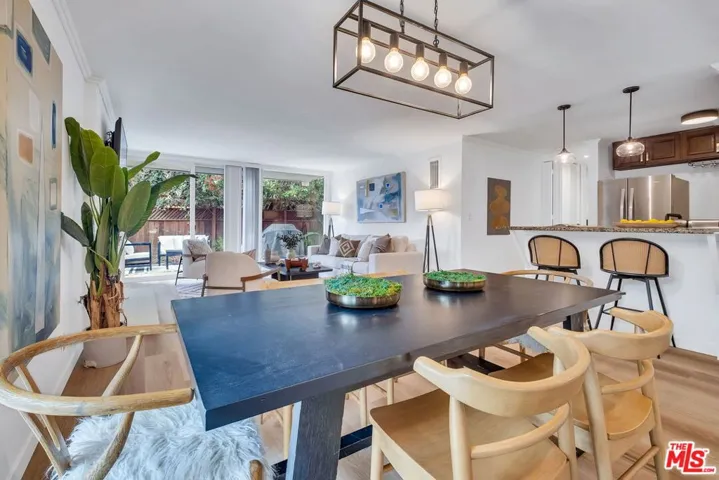 6505 Green Valley Circle 103, Culver City, California 90230