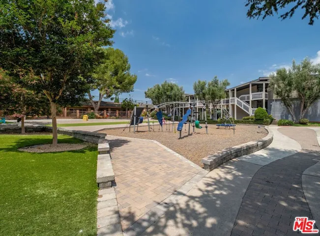 6505 Green Valley Circle 103, Culver City, California 90230