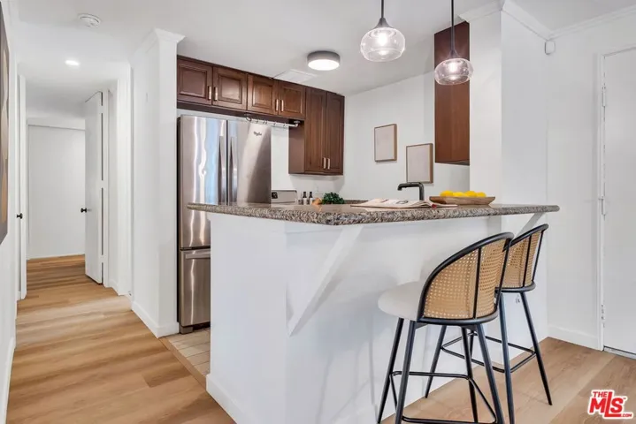 6505 Green Valley Circle 103, Culver City, California 90230