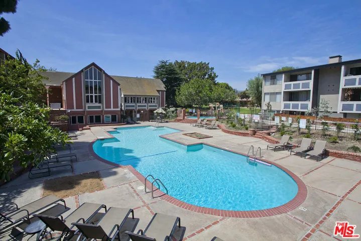 6505 Green Valley Circle 103, Culver City, California 90230