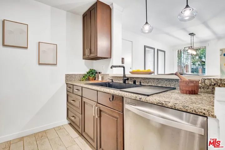 6505 Green Valley Circle 103, Culver City, California 90230