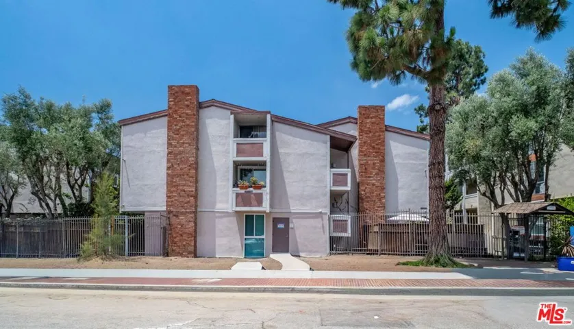 6505 Green Valley Circle 103, Culver City, California 90230