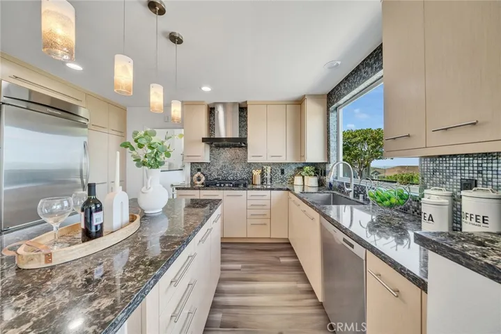 9 Olympus, Irvine, California 92603