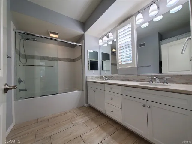 76 Mayfair, Irvine, California 92620