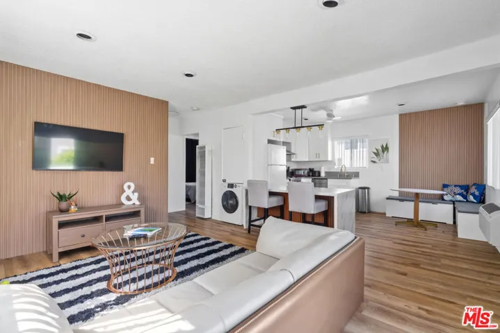 41 Westminster Avenue, Venice, California 90291